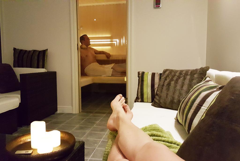 Guesthouse Eleven Hotel Arvika Eksteriør bilde